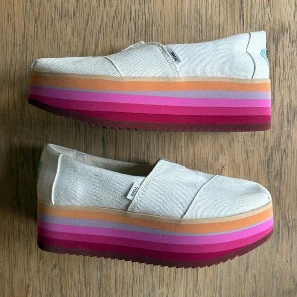 TOMS Alpargata Platform Espadrille Shoes White Canvas Rainbow Wedge Sole Size 5‎ - Picture 3 of 8